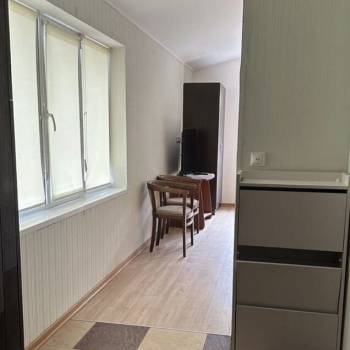 Продается 1-комнатная квартира, 28,6 м²