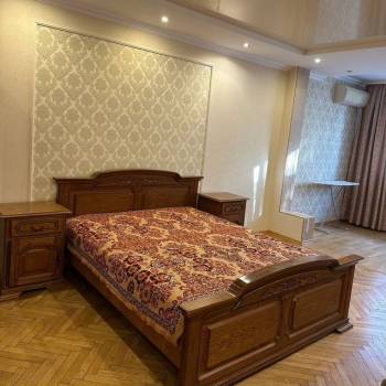 Сдается Многокомнатная квартира, 78 м²