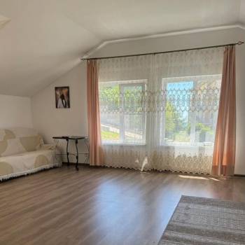 Сдается 2-х комнатная квартира, 70 м²