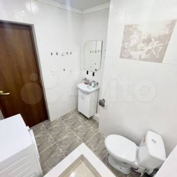 Сдается 1-комнатная квартира, 39 м²