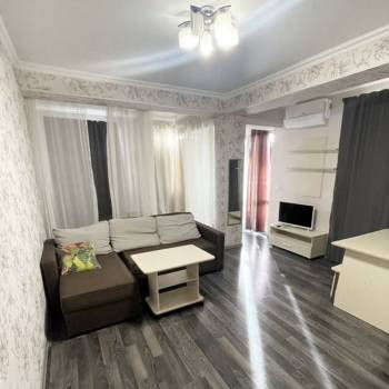 Сдается 1-комнатная квартира, 39 м²