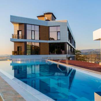 Продается 2-х комнатная квартира, 58 м²