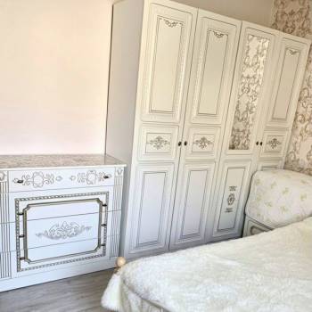 Сдается Многокомнатная квартира, 100 м²