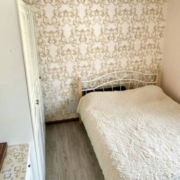 Сдается Многокомнатная квартира, 100 м²