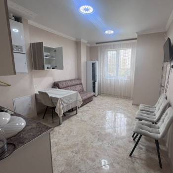 Сдается 2-х комнатная квартира, 65 м²