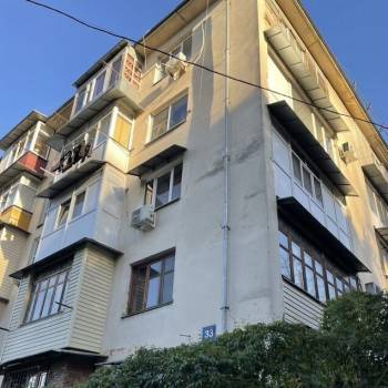 Продается 1-комнатная квартира, 42 м²