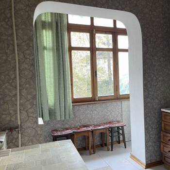 Продается 1-комнатная квартира, 42 м²