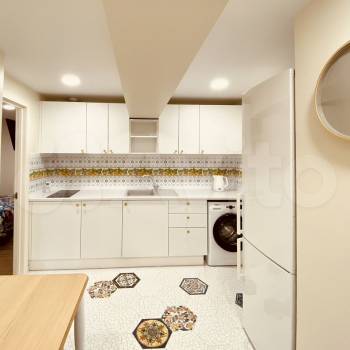 Продается 2-х комнатная квартира, 54 м²