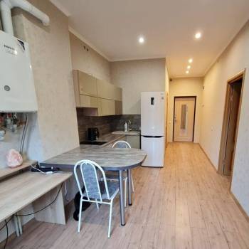 Продается 1-комнатная квартира, 35 м²