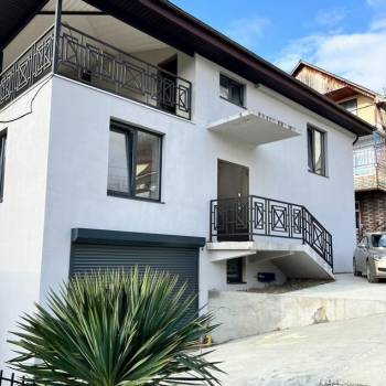 Продается Дом, 297 м²