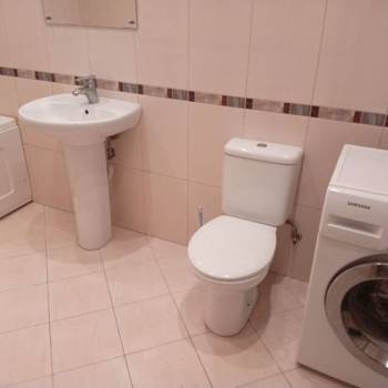 Продается 1-комнатная квартира, 50 м²