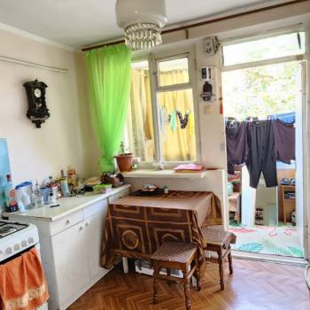 Продается 1-комнатная квартира, 34 м²