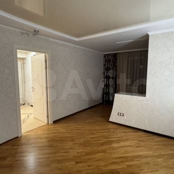 Продается 1-комнатная квартира, 48 м²
