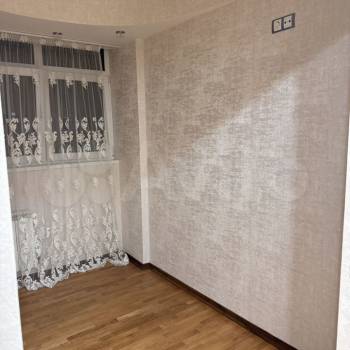 Продается 1-комнатная квартира, 48 м²