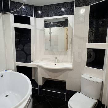 Продается 1-комнатная квартира, 48 м²