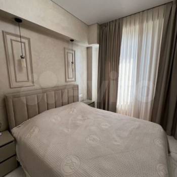 Сдается 1-комнатная квартира, 42 м²