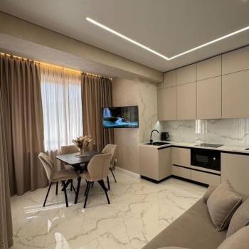 Сдается 1-комнатная квартира, 42 м²