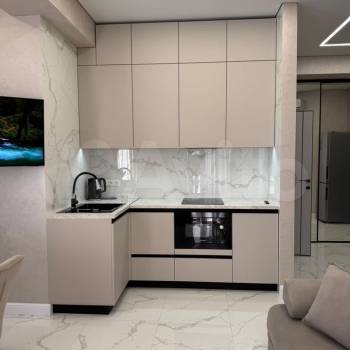 Сдается 1-комнатная квартира, 42 м²