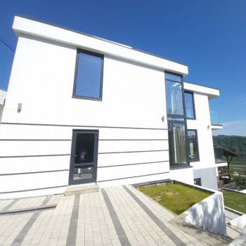 Продается Дом, 195 м²