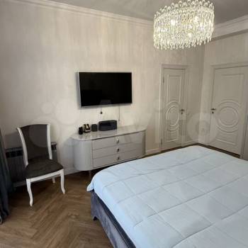 Продается Многокомнатная квартира, 120 м²