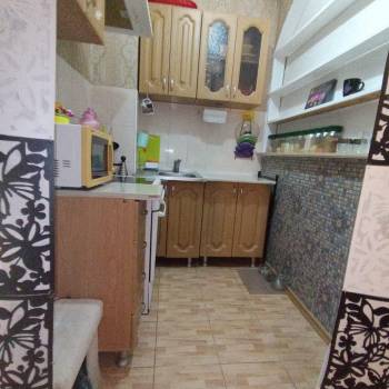 Продается 1-комнатная квартира, 29,7 м²