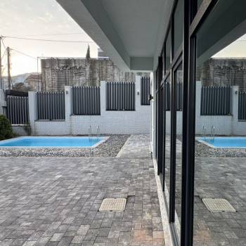 Продается Дом, 210 м²