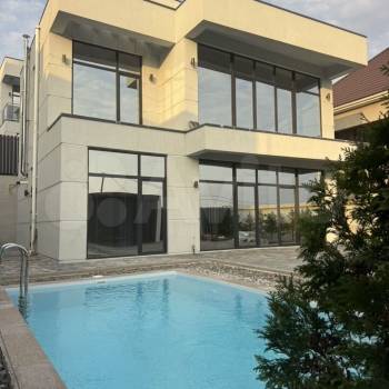 Продается Дом, 210 м²