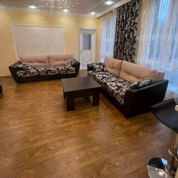 Сдается 1-комнатная квартира, 85 м²