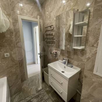 Сдается 2-х комнатная квартира, 70 м²