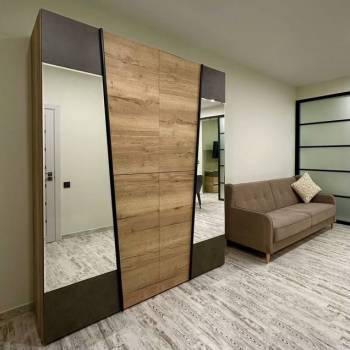 Сдается 1-комнатная квартира, 42 м²