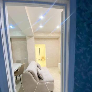 Сдается Многокомнатная квартира, 60 м²