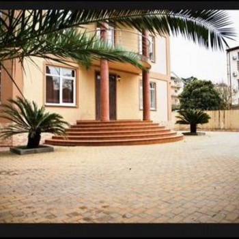 Сдается 1-комнатная квартира, 55 м²