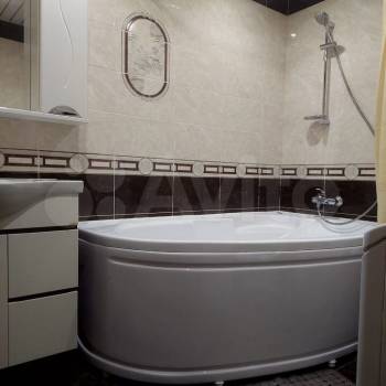 Сдается Многокомнатная квартира, 97 м²