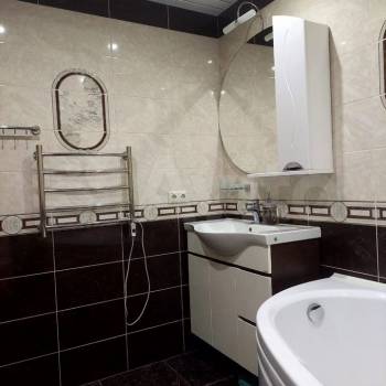 Сдается Многокомнатная квартира, 97 м²