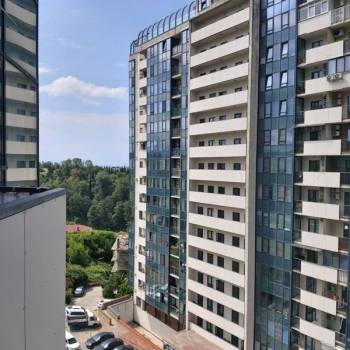 Продается 1-комнатная квартира, 45 м²