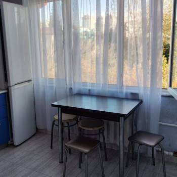 Сдается Многокомнатная квартира, 65 м²