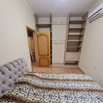 Продается 1-комнатная квартира, 35 м²
