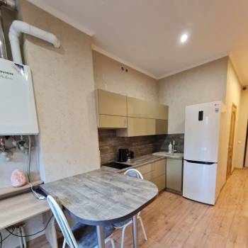 Продается 1-комнатная квартира, 35 м²