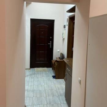 Сдается 1-комнатная квартира, 46 м²