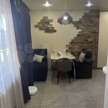 Сдается 1-комнатная квартира, 52 м²