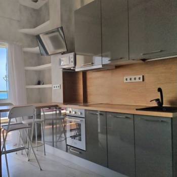 Сдается 1-комнатная квартира, 44 м²