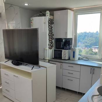 Продается 1-комнатная квартира, 40 м²