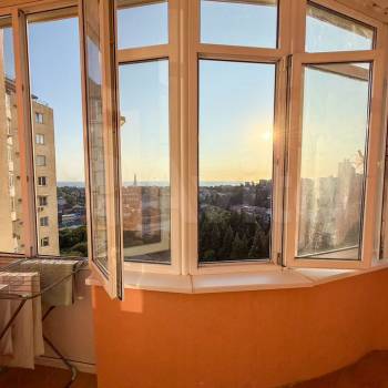 Сдается 1-комнатная квартира, 70 м²