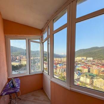 Сдается 1-комнатная квартира, 70 м²