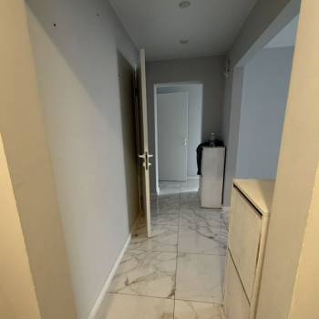 Продается Многокомнатная квартира, 98 м²