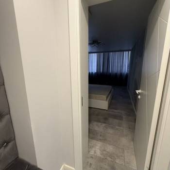 Продается Многокомнатная квартира, 98 м²