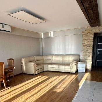 Сдается Многокомнатная квартира, 92 м²