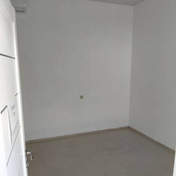 Сдается Нежилое помещение, 11 м²