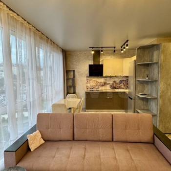 Сдается 1-комнатная квартира, 38 м²