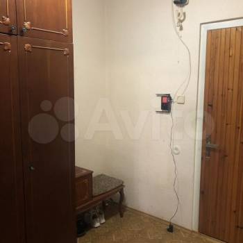 Продается 1-комнатная квартира, 48 м²